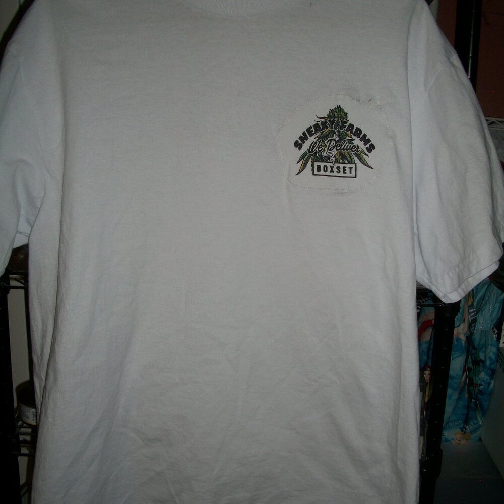 XL & 2XL Sneaky Farms Bigfoot T Shirt-New without Tags